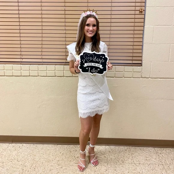 Lulus Lace Dress - Picture 2 of 2